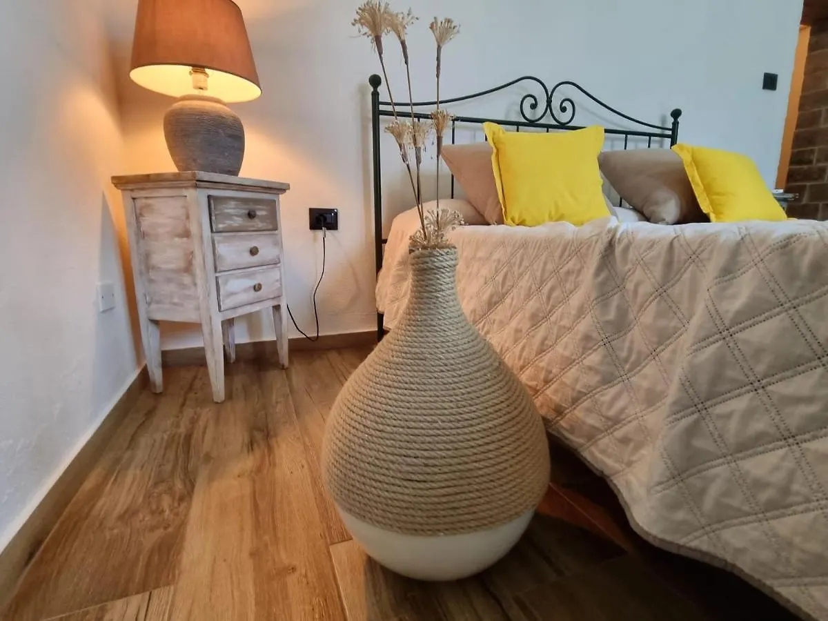 Hotel Da Laura Bottidda 0*,  Italia