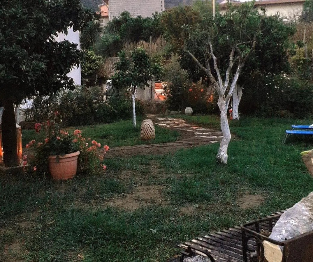 Hotel Da Laura Bottidda Affittacamere